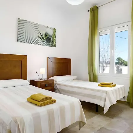 Con Piscina Privada Barbacoa En Conil Villa