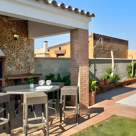 Con Piscina Privada Barbacoa En Conil Villa