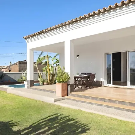 Con Piscina Privada Barbacoa En Conil Villa
