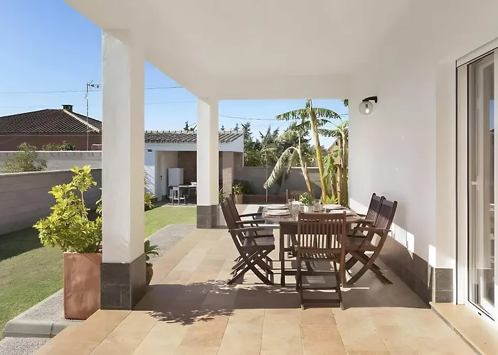 Con Piscina Privada Barbacoa En Conil Villa