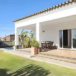 Con Piscina Privada Barbacoa En Conil Villa